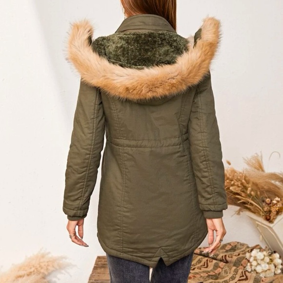 Utility Jacket - Picture 2 of 4